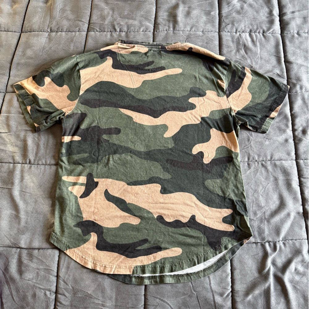 D & F Ricky Singh Camouflage T-Shirt Size Large - Picture 5 of 5